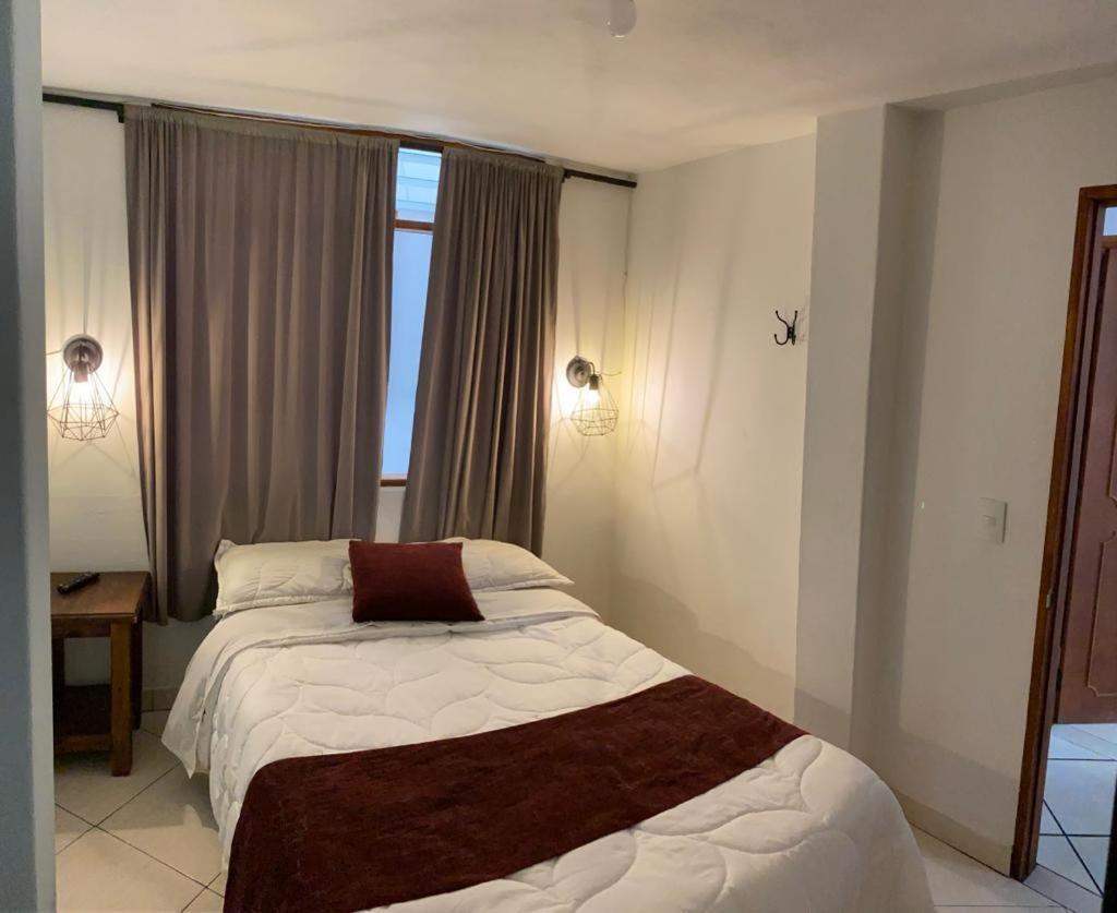 Hostel-Affordable Rooms With Private Bathroom San Juan Guatape Guatapé Exterior foto